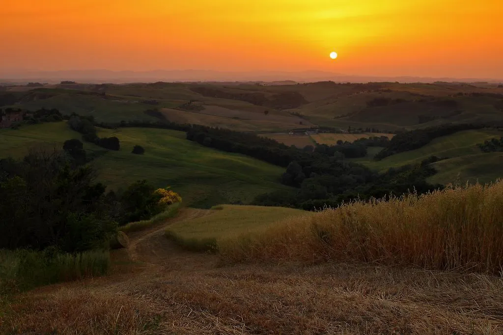 Agriturismo Il Paradiso Asciano 0*,  Italien