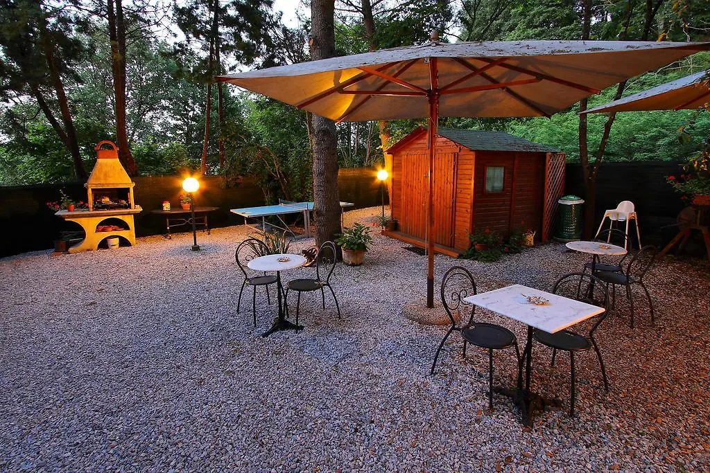 Agriturismo Il Paradiso Asciano 0*,